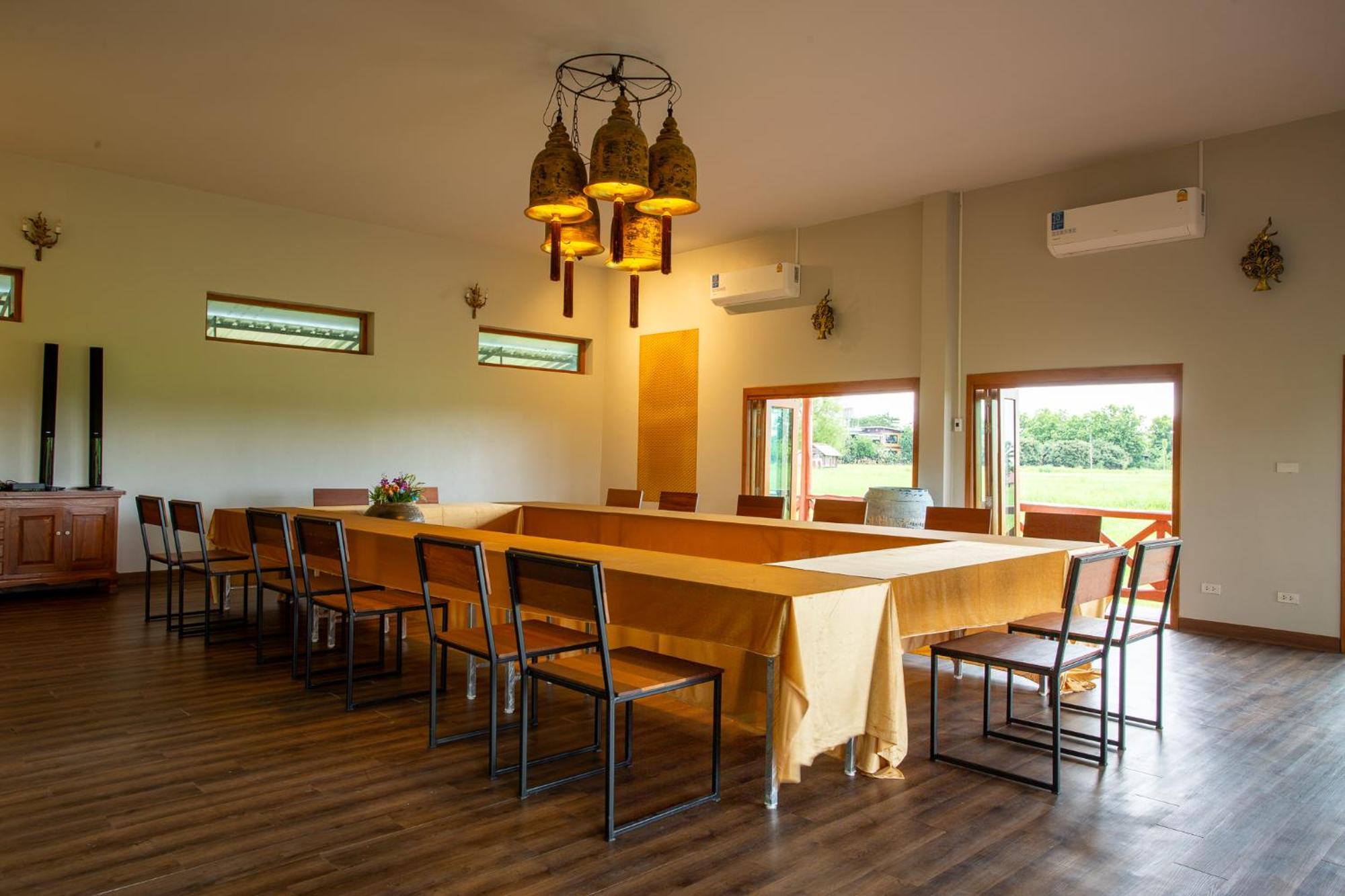 Phanumas Resort Chiang Mai Bagian luar foto